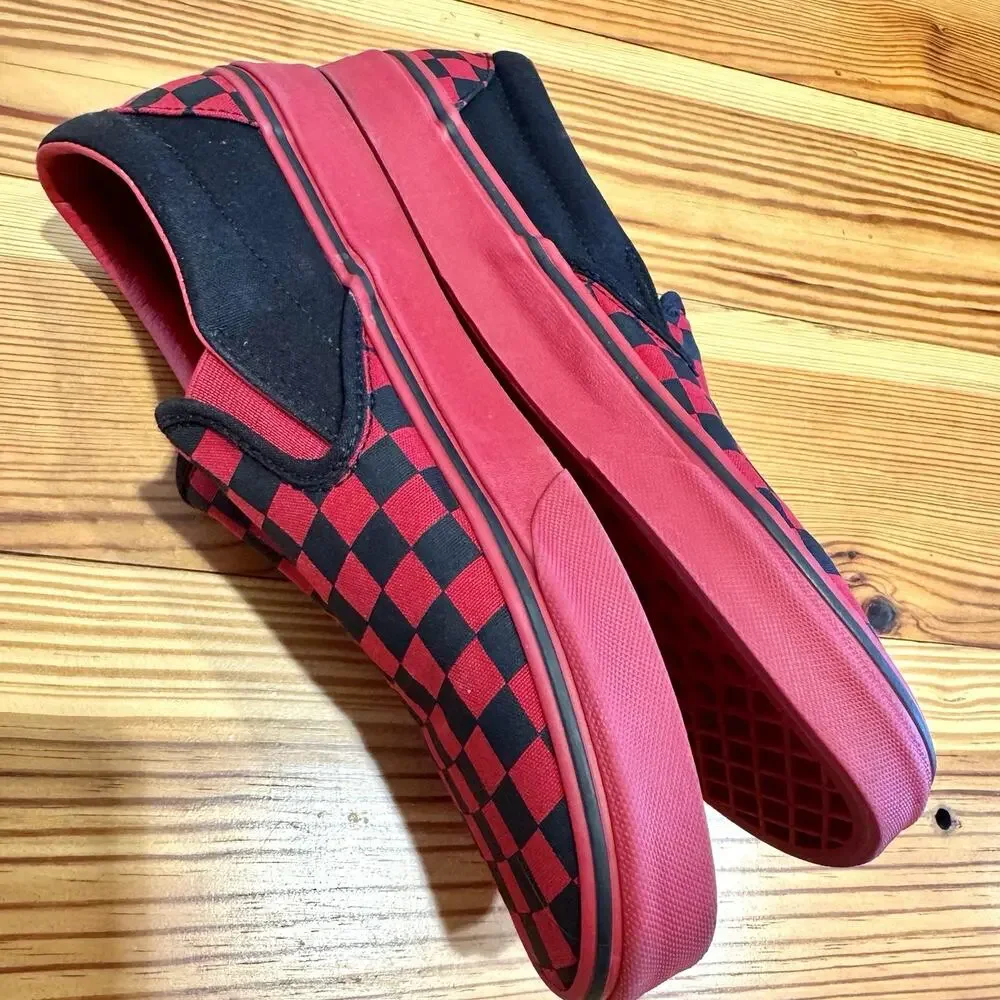 Vans Classic Slip On Checkerboard Red Black Mens 8.5 Womens 10 Skate Flat Shoes
